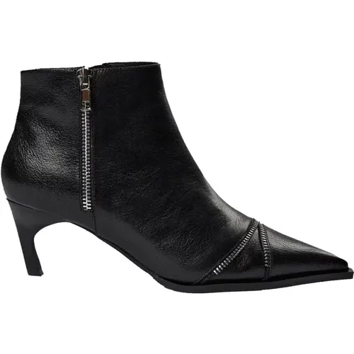 Elegant Leather Boots with Zipper Details , female, Sizes: 6 UK, 4 UK, 7 UK, 8 UK - Sofie Schnoor - Modalova