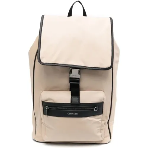 Elevated Flap BP Rucksack - Stilvolles Herrenaccessoire - Calvin Klein - Modalova