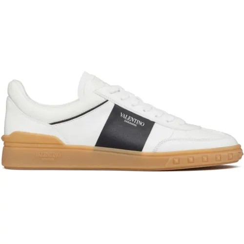 White Sneakers Classic Style , male, Sizes: 9 UK, 8 1/2 UK, 9 1/2 UK, 8 UK - Valentino Garavani - Modalova