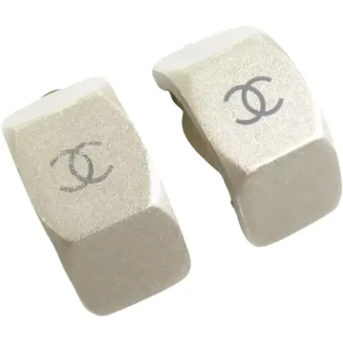 Pre-owned Metal earrings , female, Sizes: ONE SIZE - Chanel Vintage - Modalova