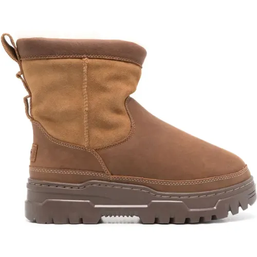 Braune Wasserdichte Farbblock Stiefel , Herren, Größe: 42 EU - Ugg - Modalova