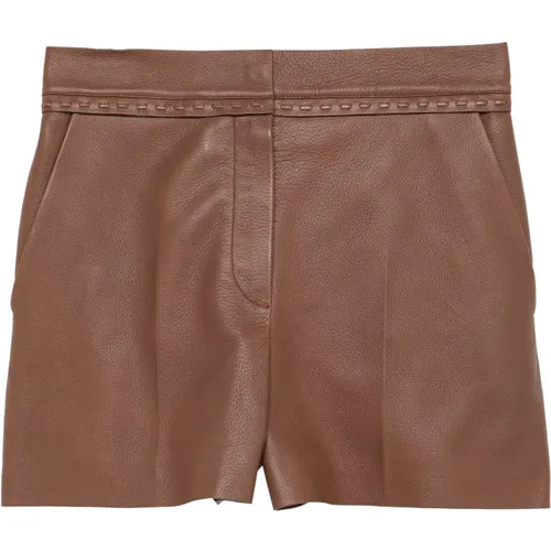 Shorts für einen trendigen Look - Fendi - Modalova