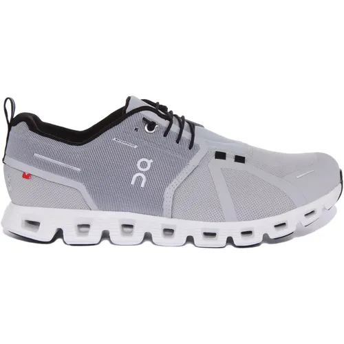 Cloud 5 Waterproof Sneakers Grey Men , male, Sizes: 7 UK, 12 UK, 8 UK, 10 UK - ON Running - Modalova