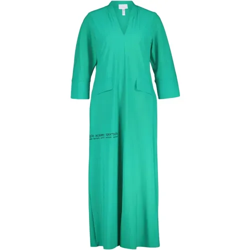 Colorful Midi Dress with Pockets and Slit , female, Sizes: XS, S, M, L, XL - Sportalm - Modalova