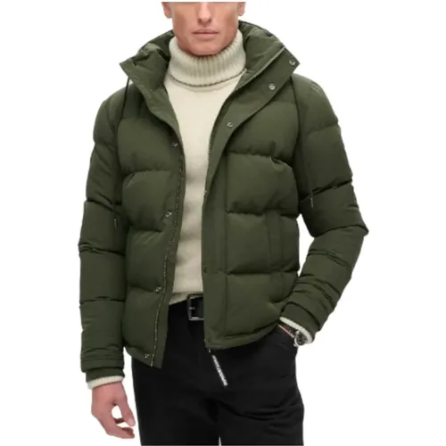 Everest Jacket Winter Fashion Hooded , male, Sizes: L, XL, S, M - Superdry - Modalova