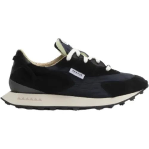 Sporty/Chic Sneakers , male, Sizes: 7 UK, 11 UK, 5 UK, 10 UK, 9 UK, 12 UK, 6 UK, 8 UK - RUN OF - Modalova