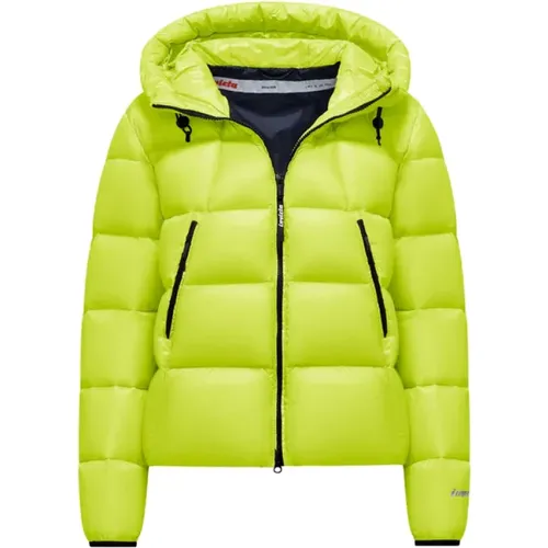 Kurze Nylon Micro-Ripstop Steppjacke - Invicta - Modalova