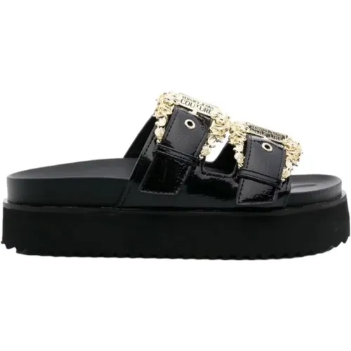 Sandalen mit Schnalle Schwarz Graviertes Logo , Damen, Größe: 39 EU - Versace - Modalova