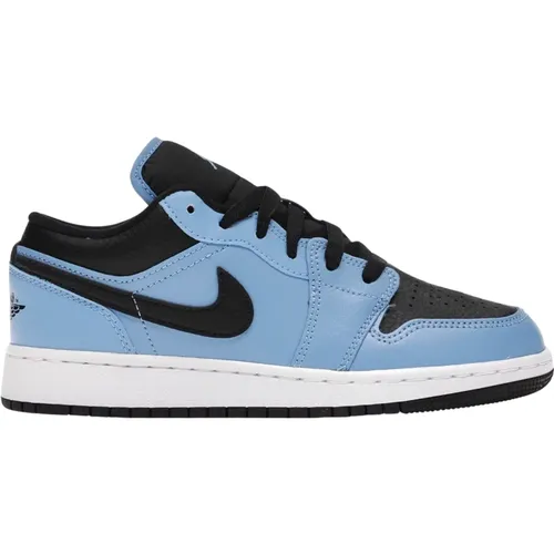 Blue Black Low Limited Edition Sneakers , male, Sizes: 5 UK, 2 UK, 6 UK, 4 1/2 UK, 2 1/2 UK, 4 UK, 3 1/2 UK - Nike - Modalova