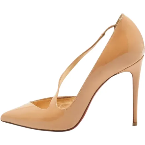 Pre-owned Leather heels , female, Sizes: 2 1/2 UK - Christian Louboutin Pre-owned - Modalova