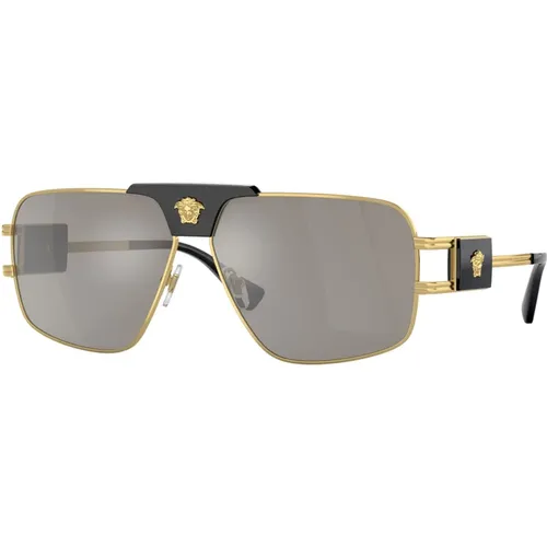 Gold/Grey Silver Mirror Sunglasses , male, Sizes: 63 MM - Versace - Modalova