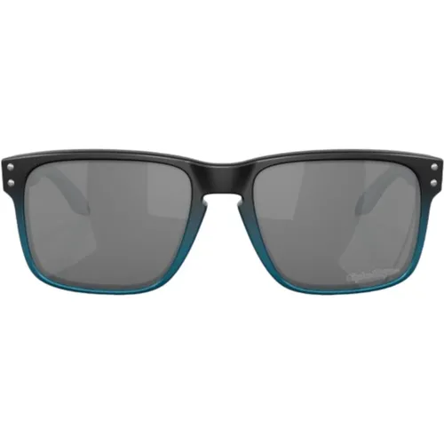 Trendige TLD Blau Verlauf Sonnenbrille , Herren, Größe: 55 MM - Oakley - Modalova