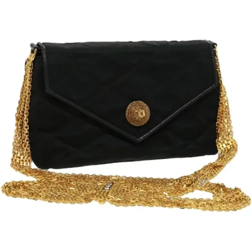 Pre-owned Nylon Handbag by Louis Vuitton , female, Sizes: ONE SIZE - Chanel Vintage - Modalova