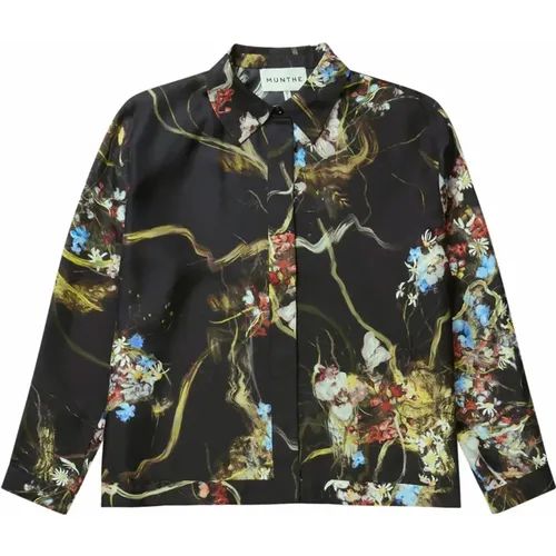 Elegant Silk Shirt with Long Sleeves and Button Closure , female, Sizes: M, S, XS - Munthe - Modalova