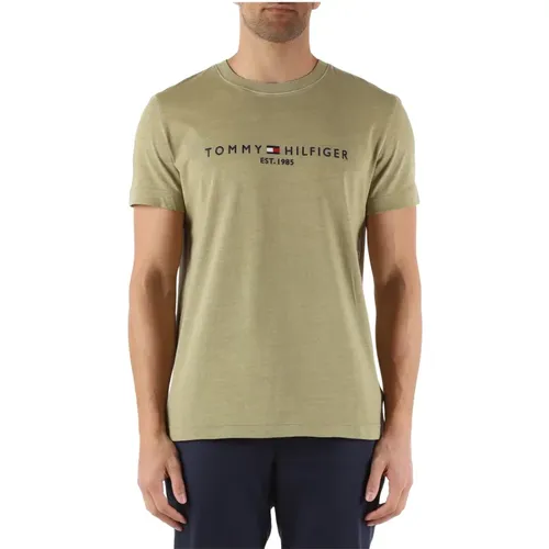 Slim Fit Cotton Logo T-shirt , male, Sizes: S, L, M - Tommy Hilfiger - Modalova