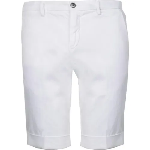 Military-inspired Cotton Shorts for the Modern Man , male, Sizes: L - Mason's - Modalova