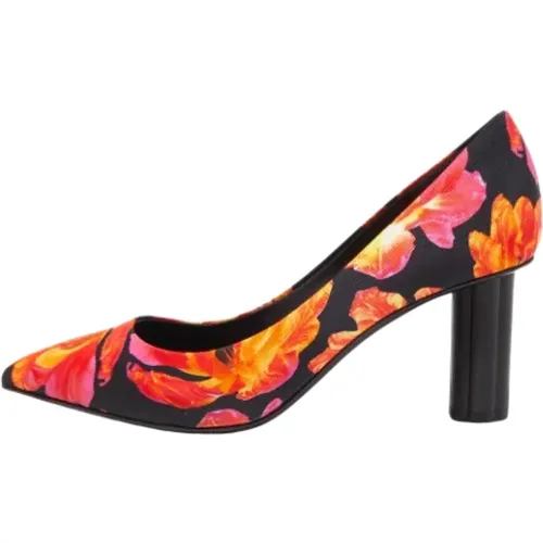 Pre-owned Canvas heels , female, Sizes: 6 1/2 UK - Salvatore Ferragamo Pre-owned - Modalova
