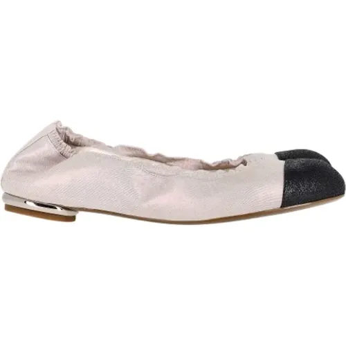 Pre-owned Canvas flats - Chanel Vintage - Modalova