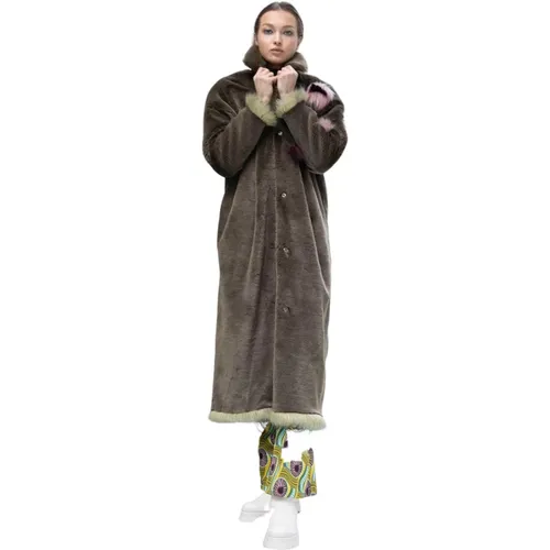 A Long Coat Of Artificial Fur Frida , female, Sizes: L, M, S - Fortini - Modalova