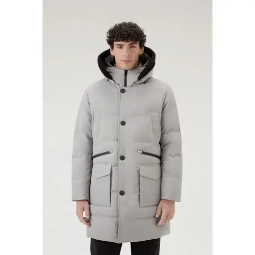Seam Sealed Parka in Grey Taupe , male, Sizes: S, XL, M - Woolrich - Modalova