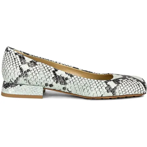 Python Effect Ballerina Flats , female, Sizes: 6 UK, 5 UK, 4 UK, 7 UK, 3 1/2 UK - Bottega Veneta - Modalova