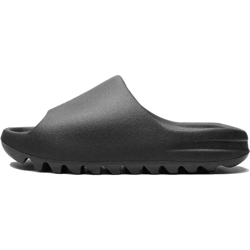 Bequeme Streetwear Slides , Herren, Größe: 48 1/2 EU - Yeezy - Modalova