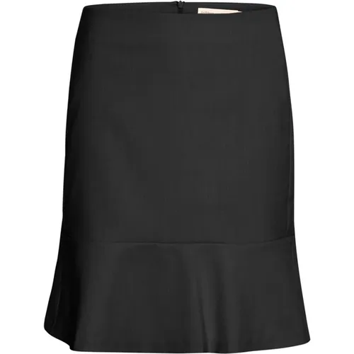 Feminine Skirt with Zipper Closure , female, Sizes: XS - InWear - Modalova