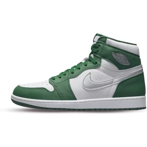 Grüne Retro High OG Sneakers , Herren, Größe: 35 1/2 EU - Jordan - Modalova