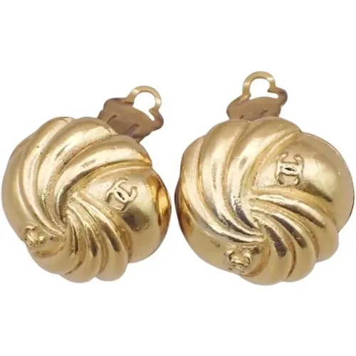 Pre-owned Metal earrings , female, Sizes: ONE SIZE - Chanel Vintage - Modalova