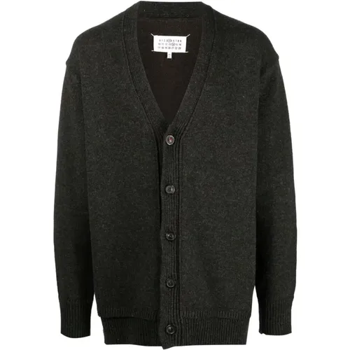 Luxurious Knitted Drop-Shoulder Cardigan , male, Sizes: L - Maison Margiela - Modalova