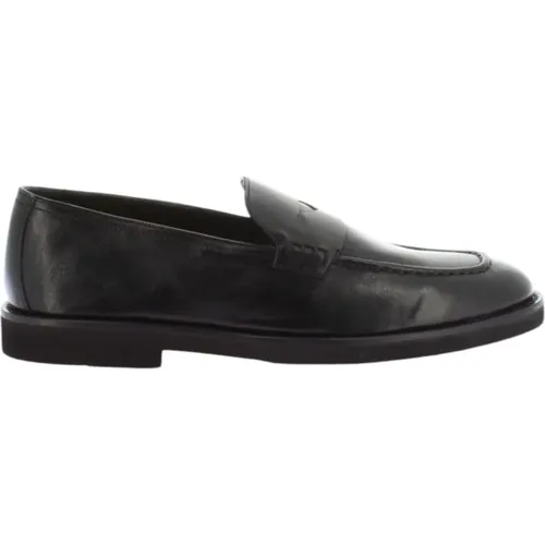 Penny Moccasin Flat Shoes , male, Sizes: 11 1/2 UK, 6 1/2 UK, 7 UK, 6 UK, 8 UK, 9 1/2 UK, 9 UK, 11 UK, 8 1/2 UK - Doucal's - Modalova