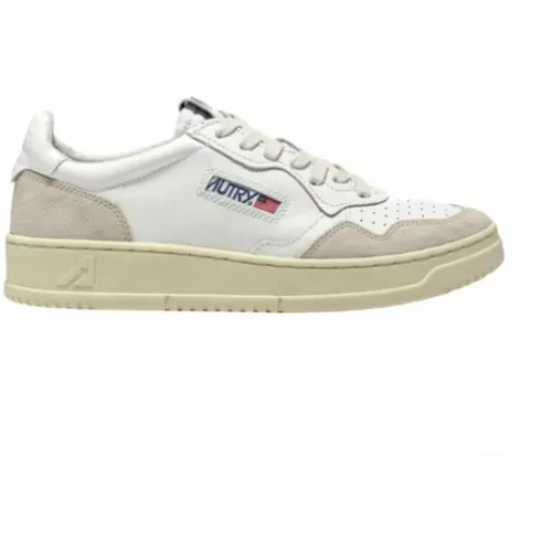 Medalist Low Sneakers , male, Sizes: 7 UK - Autry - Modalova