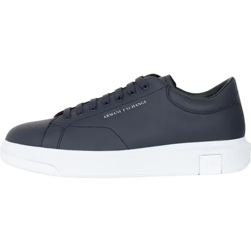 Blaue Freizeit-Sneakers für Herren , Herren, Größe: 43 EU - Armani Exchange - Modalova