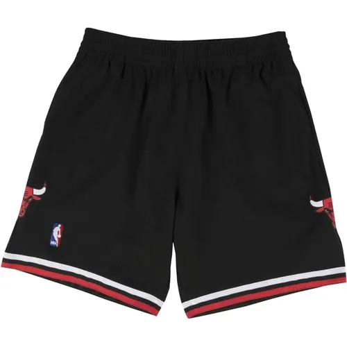 Chicago Bulls Road 1997 Swingman Shorts , Herren, Größe: M - Mitchell & Ness - Modalova