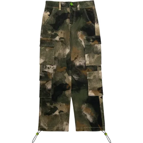 Camo Cargo Hose mit Lederpatch - BARROW - Modalova