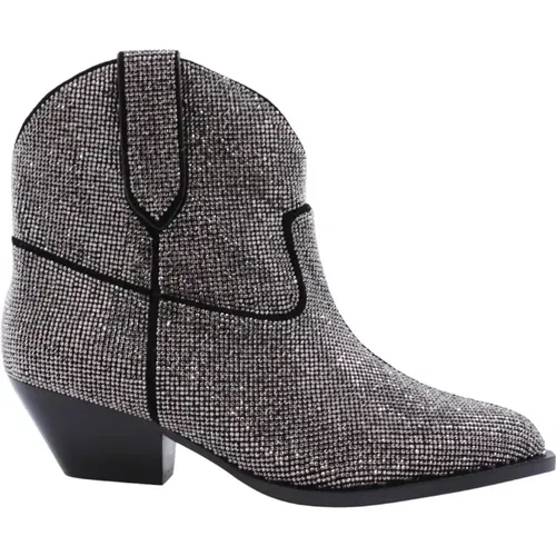 Stylish Boot - Gerlinde , female, Sizes: 6 UK - Lola Cruz - Modalova