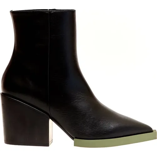 Leather Texan Ankle Boots , female, Sizes: 6 UK, 4 UK, 5 UK, 2 UK, 7 UK, 3 UK - Paloma Barceló - Modalova