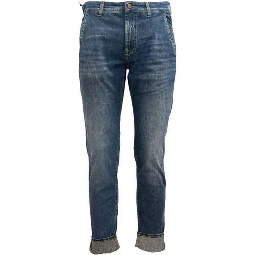 Classic Denim Jeans for Everyday Wear , male, Sizes: W30, W40, W32, W42, W35, W38 - Siviglia - Modalova