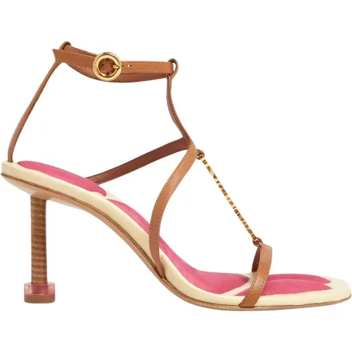 Braune High Heel Sandalen mit Metallschnalle - Jacquemus - Modalova