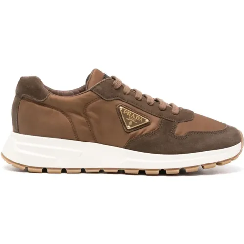 Sneakers with Suede Panelling , male, Sizes: 6 1/2 UK - Prada - Modalova