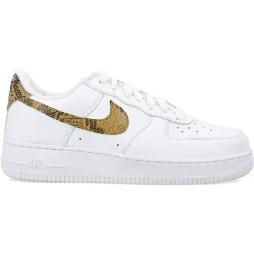 Elmntl Gold Sneakers Low Retro , male, Sizes: 5 UK - Nike - Modalova