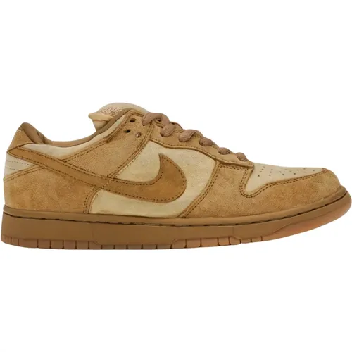 Limited Edition Dunk Low Reese Forbes , female, Sizes: 10 UK, 11 UK, 11 1/2 UK, 9 UK - Nike - Modalova