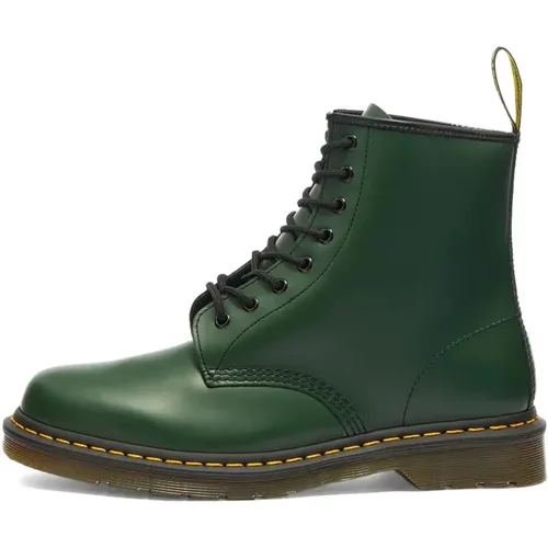 Boots Smooth , male, Sizes: 2 UK, 3 UK - Dr. Martens - Modalova