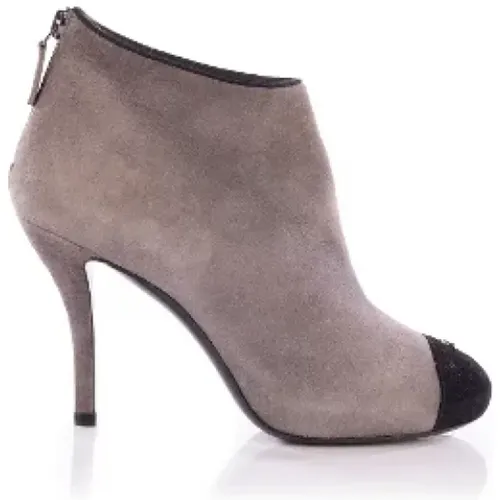 Chic Grey/Black Suede Cap Toe Ankle Boots , female, Sizes: 5 1/2 UK - Chanel Vintage - Modalova