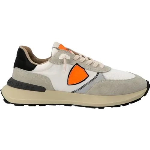 Antibes Low Sneakers , male, Sizes: 6 UK - Philippe Model - Modalova