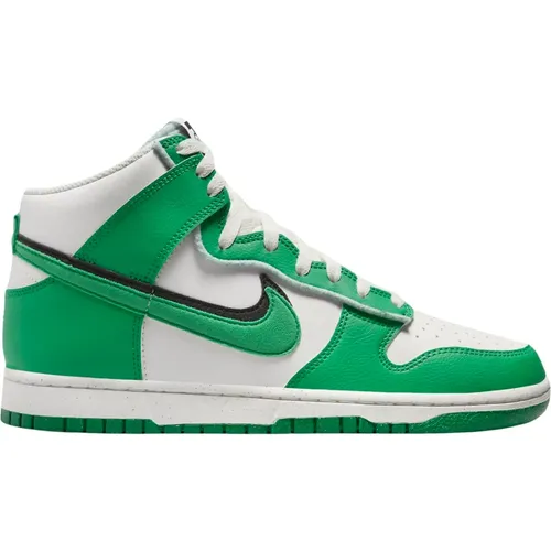 Limited Edition Stadium Dunk High , male, Sizes: 10 1/2 UK, 10 UK, 4 1/2 UK, 14 1/2 UK, 9 UK, 8 1/2 UK, 7 UK, 12 UK, 11 1/2 UK, 8 UK, 6 1/2 UK, 13 1/2 - Nike - Modalova