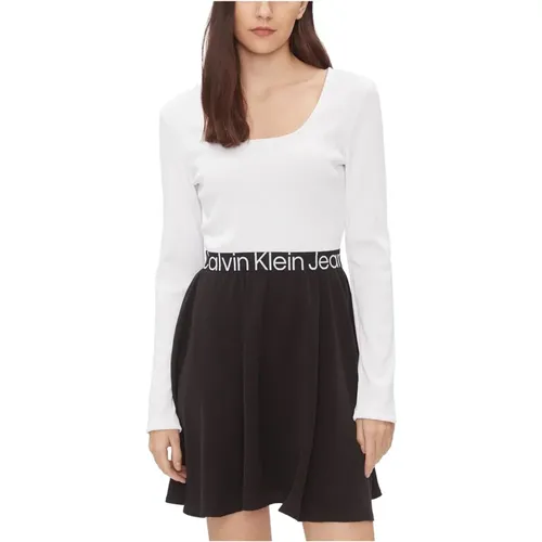 Weiße Polyesterkleid Frühling/Sommer Frauen - Calvin Klein Jeans - Modalova