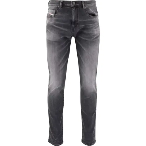 Slim Fit Dark Denim Jeans , Herren, Größe: W30 - Diesel - Modalova