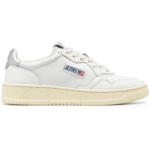 Medalist Low Women Sneakers , female, Sizes: 7 UK, 5 UK, 4 UK, 3 UK, 8 UK, 6 UK - Autry - Modalova