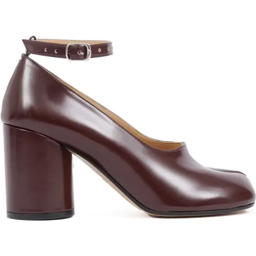 Tabi Toe Flat Shoes , female, Sizes: 3 1/2 UK - Maison Margiela - Modalova